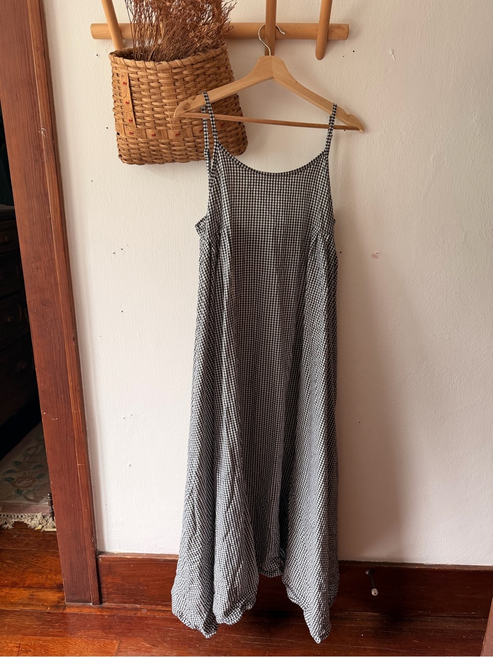 Sonderhaus Picnic Gingham Dress - Picture 3 of 6